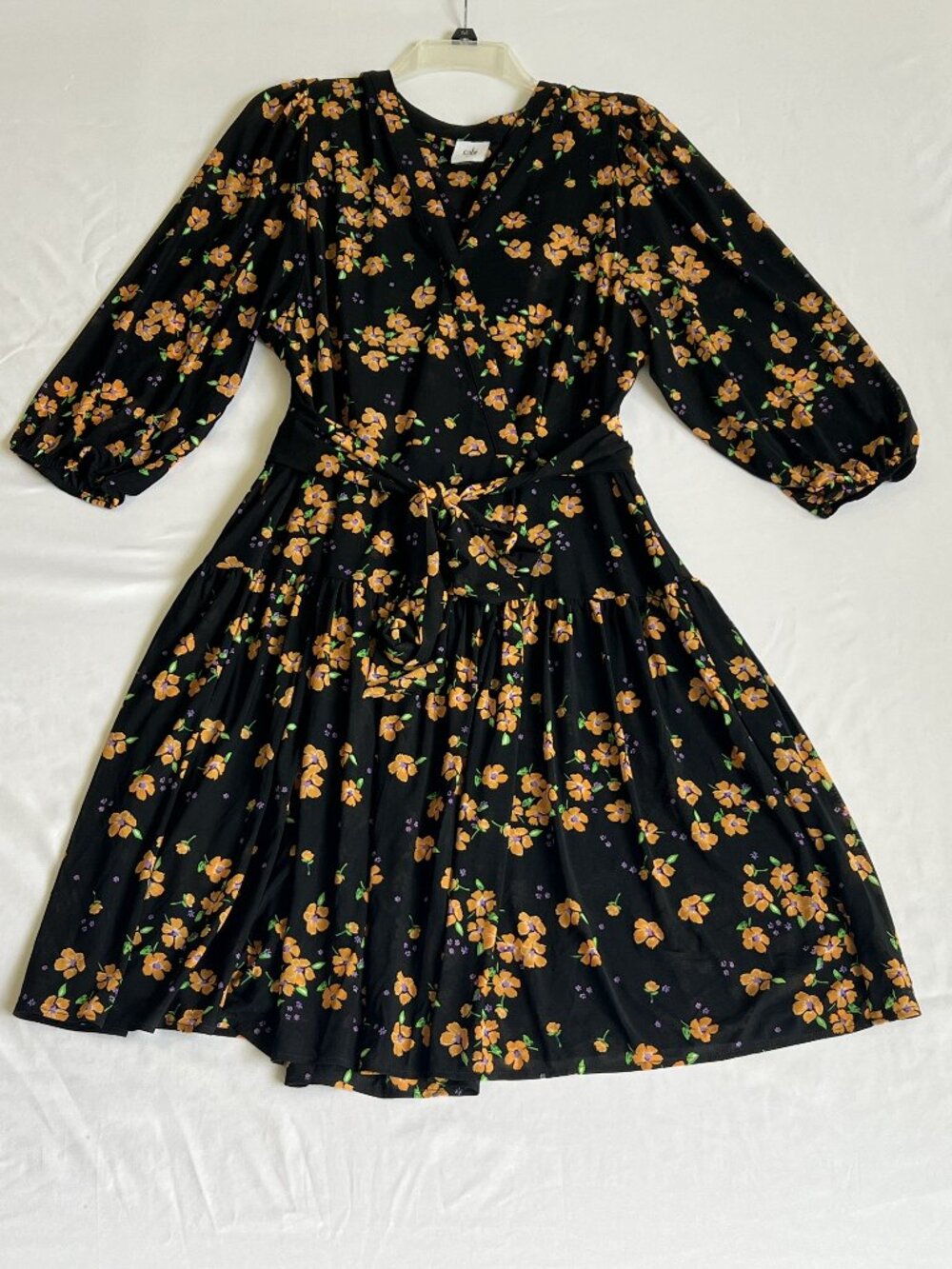CAbi Debut Dress Fiesta Floral Wrap Dress Sz L Style 5945 Black Orange - Picture 2 of 9